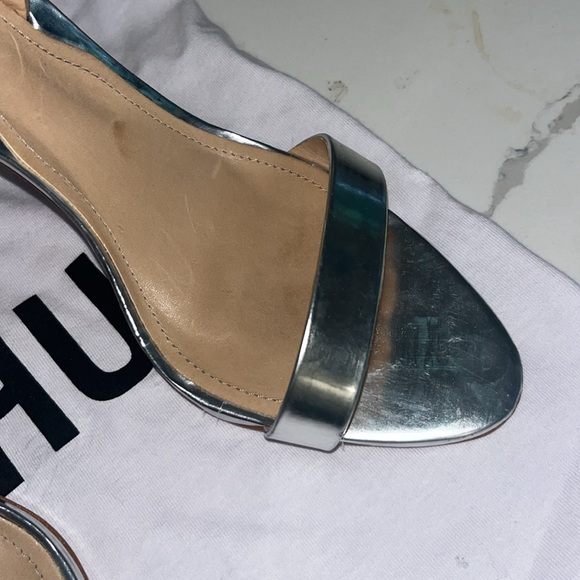 Schutz silver heels - Picture 5 of 10